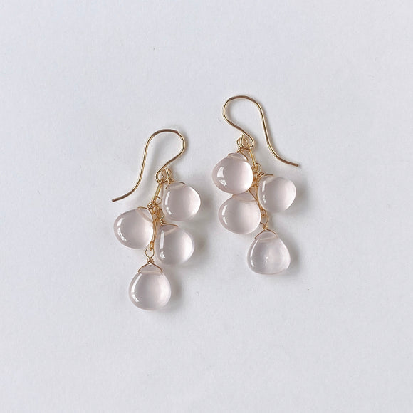 スターローズクォーツのピアス