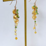 イエローオパールとシトリンとビアクォーツ、ツァボライトのミモザピアス