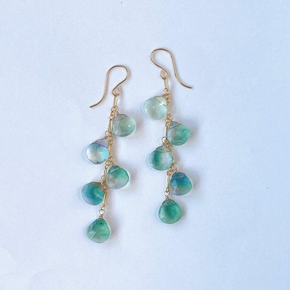 フローライトの五連ロングピアス　グリーン