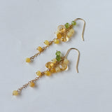 イエローオパールとシトリンとペリドットのミモザピアス