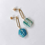 ローマングラスのオーバルリングピアス