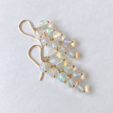 【YN様専用】ラウンドカットオパールのふさふさピアス