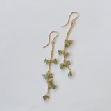 モルダバイトのバーチェーンピアス