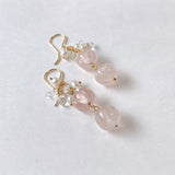 ローズクォーツと両剣水晶、淡水パールのピアス