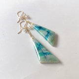 オパライズドウッドと淡水パールのピアス