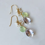 ピンクアメジストとプレナイト、淡水パールのブーケピアス