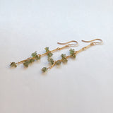 モルダバイトのバーチェーンピアス