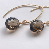 スモーキークォーツの一粒ピアス