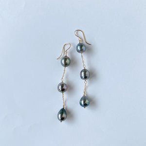 Three long South Sea pearl earrings 