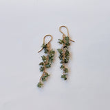 モルダバイトのふさふさピアス