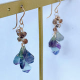 フローライトとアンダリュサイトのピアス