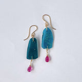 ローマングラスとルビーのピアス