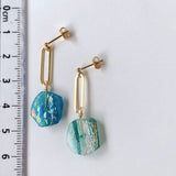 ローマングラスのオーバルリングピアス