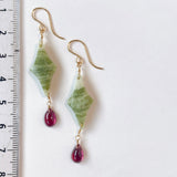 グリーンジャスパーとロードライトガーネットのピアス