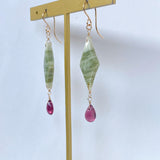 グリーンジャスパーとロードライトガーネットのピアス