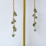 モルダバイトのバーチェーンピアス