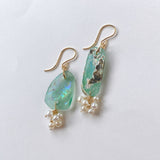 ローマングラスと淡水パールのフリルピアス