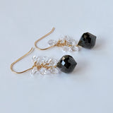 ブラックスピネルとダブルポイント水晶のブーケピアス