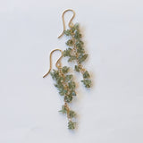 モルダバイトのふさふさピアス