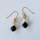 ブラックスピネルとダブルポイント水晶のブーケピアス