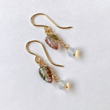 トルマリンリーフとオパールのコンパクトピアス