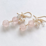 ローズクォーツと両剣水晶、淡水パールのピアス