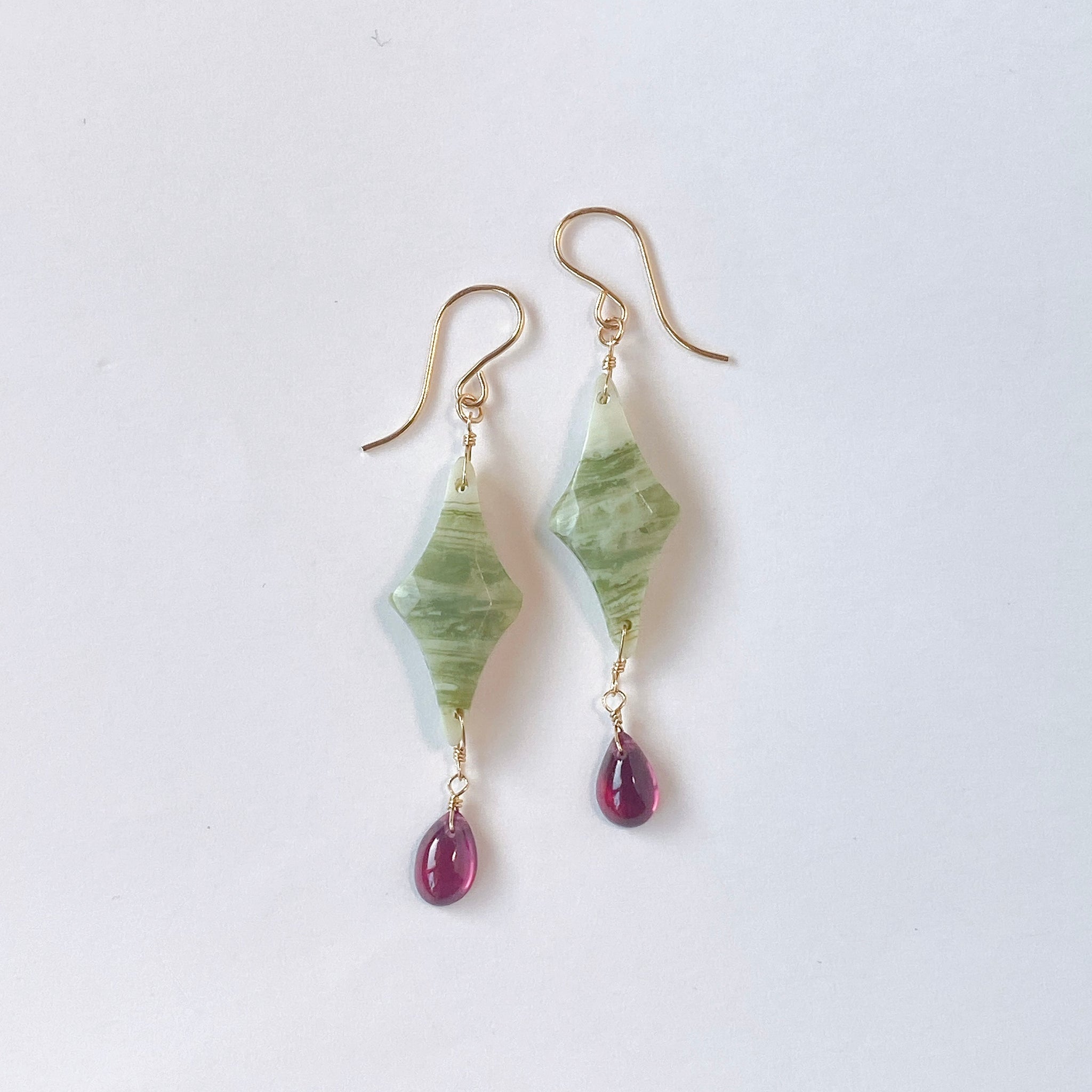 ブーケ ピアス ホワイトフォッシルコーラル ブーケピアス