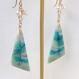 オパライズドウッドと淡水パールのピアス