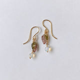 トルマリンリーフとオパールのコンパクトピアス