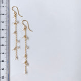 淡水パールの華奢ロングピアス