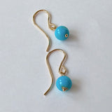 スリーピングビューティーターコイズの一粒丸玉ピアス