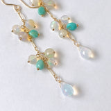 ラウンドカットオパールとソノランターコイズのロングピアス