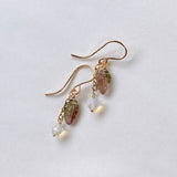 トルマリンリーフとオパールのコンパクトピアス