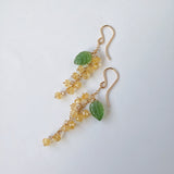 ヘリオドールとサーペンティンのミモザピアス