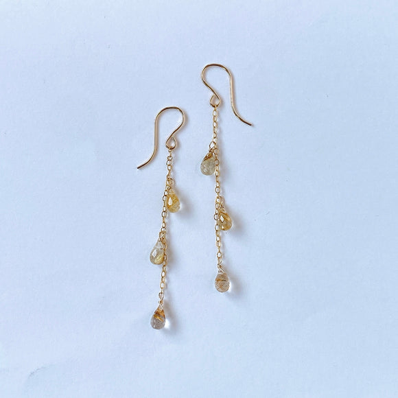 ルチルクォーツの3連ピアス