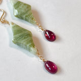 グリーンジャスパーとロードライトガーネットのピアス