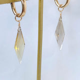 ロゼンジステップカットシトリンの一石ピアスチャーム