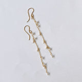 淡水パールの華奢ロングピアス