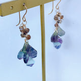 フローライトとアンダリュサイトのピアス