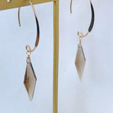 ロゼンジステップカットシトリンの一粒ピアスA