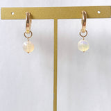 【YN様専用】ラウンドカットオパールの一石ピアスチャーム（イエロー）