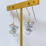 ミスティックトパーズのボンボンピアス