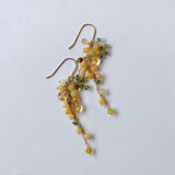 イエローオパールとシトリンとビアクォーツ、ツァボライトのミモザピアス