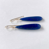 大きなラピスラズリの一粒ピアス