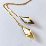 ロゼンジステップカットシトリンのアメリカンピアス