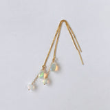 オパールのラウンド&ドロップアメリカンピアス