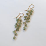 モルダバイトのふさふさピアス