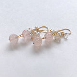 ローズクォーツと両剣水晶、淡水パールのピアス