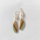 オパライズドウッドとアコヤパールのピアス5-31