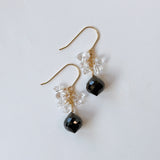 ブラックスピネルとダブルポイント水晶のブーケピアス